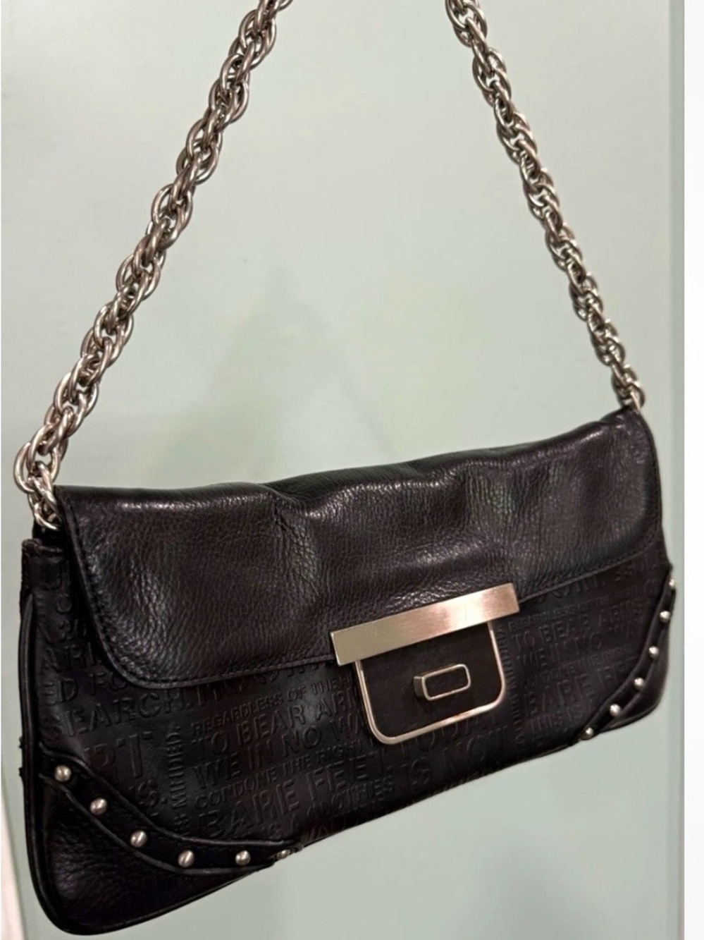 Kenneth Cole Black Small Shoulder
Bag Silver Chain Strap Studded
Magnetic Flap